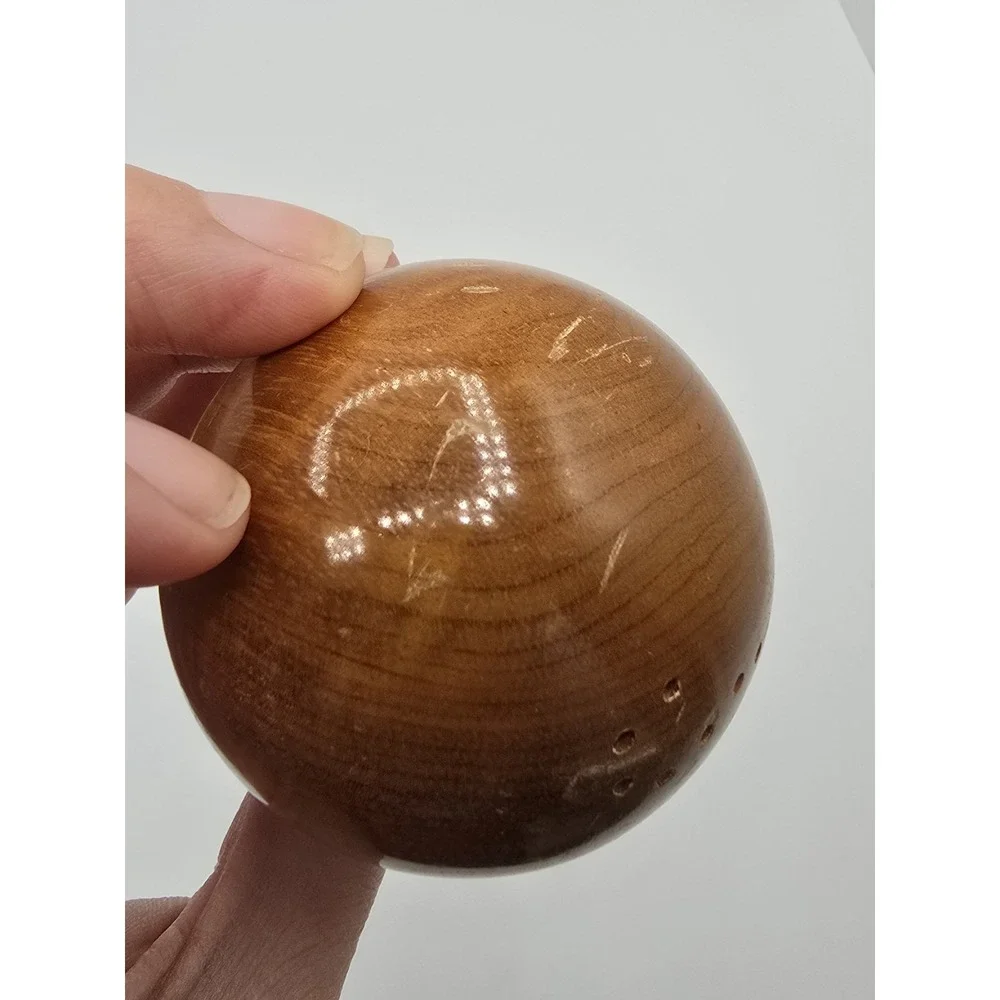 Vintage Wooden Wood MCM Mid Century Modern Salt and Pepper Shakers Round‎
